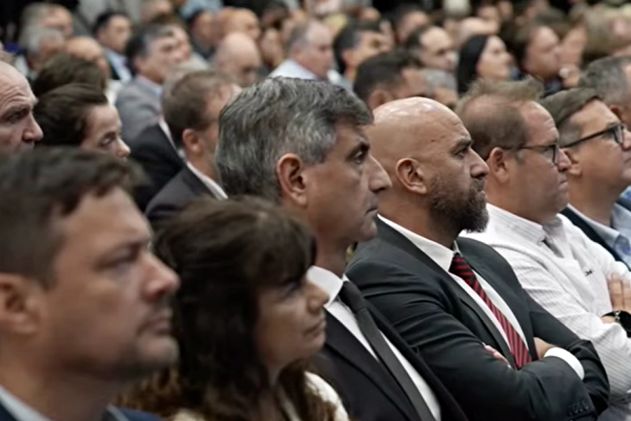 Mariano Gallegos y Ricardo Garc&iacute;a, presidente y vicepresidente de la Obra Social de Entre R&iacute;os durante el acto de apertura de sesiones de la Legislatura provincial.