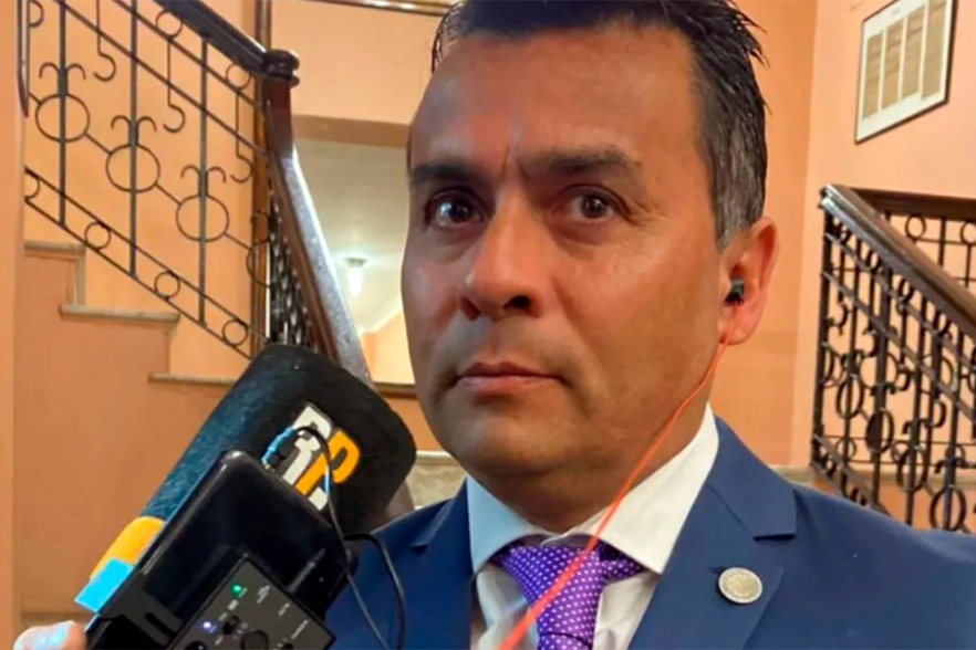 Laumann es afiliado de la UCR