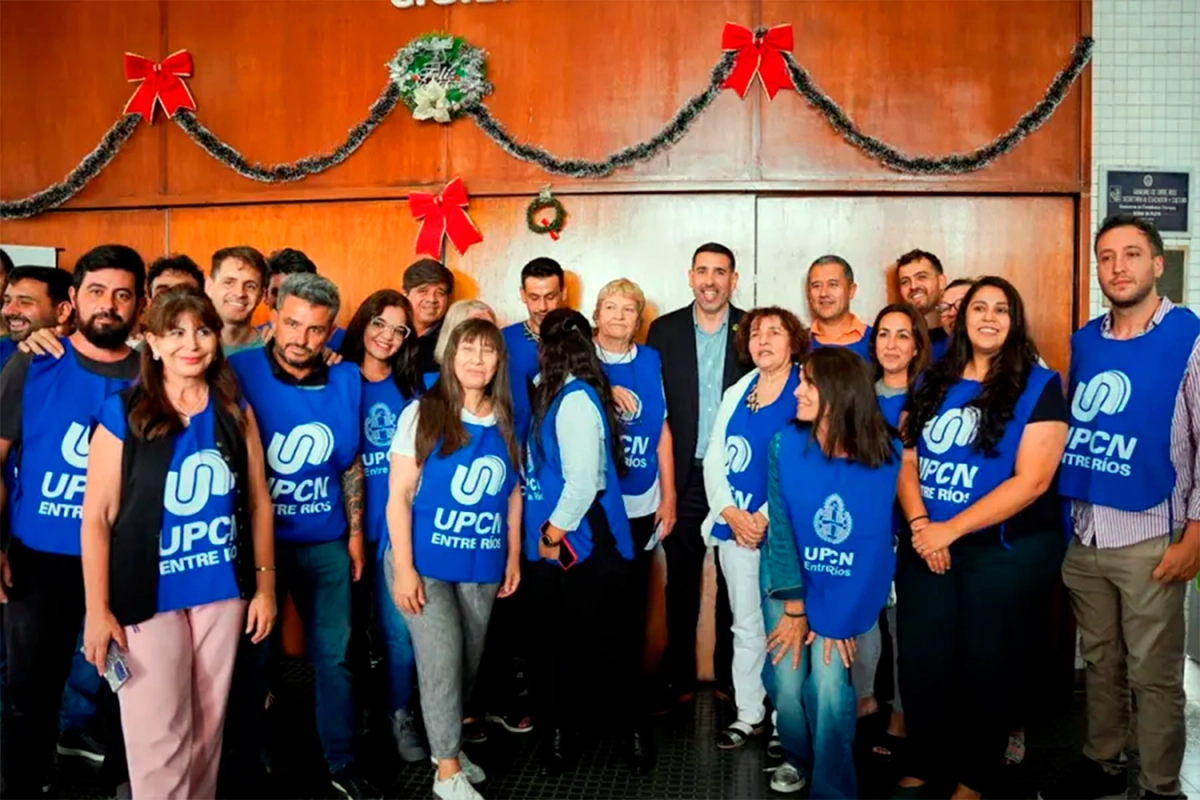 La secretaria adjunta de UPCN, Carina Dom&iacute;nguez, se mostr&oacute; junto al nuevo presidente del CGE, Carlos Cuenca.