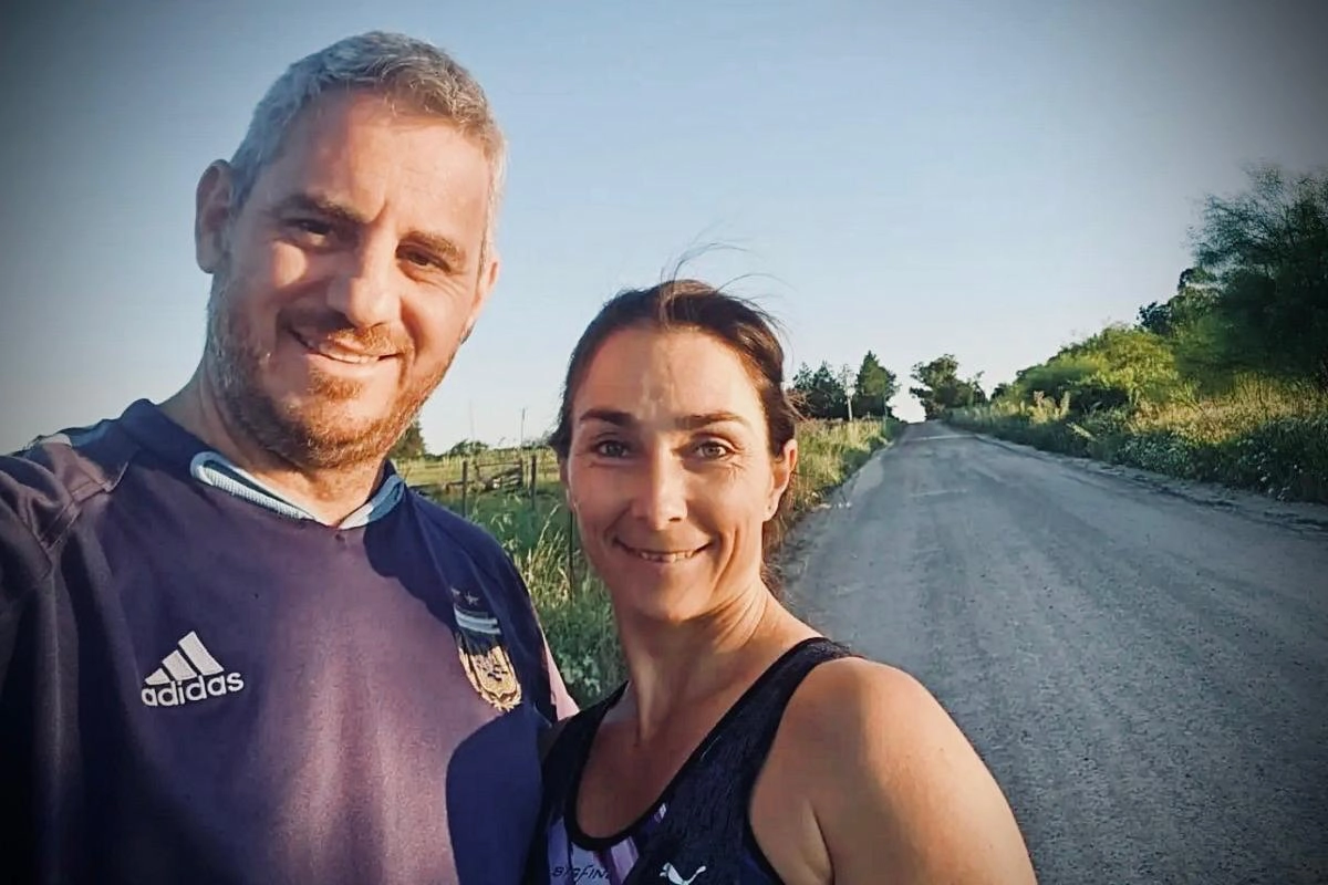 Jos&eacute; Luis Walser, intendente de Col&oacute;n y su esposa Gimena Bordet.