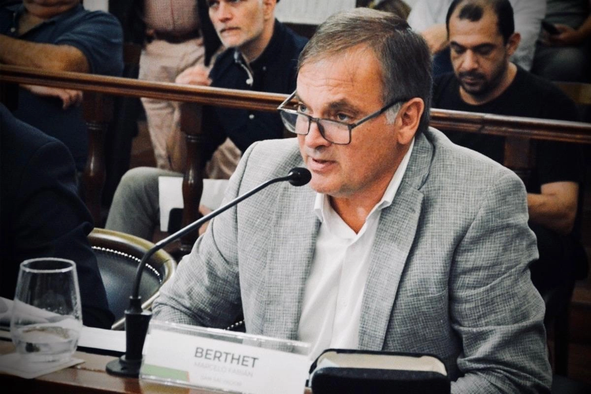 Marcelo Fabi&aacute;n Berthet, senador provincial por San Salvador y presidente del bloque (PJ &ndash; M&aacute;s para Entre R&iacute;os).