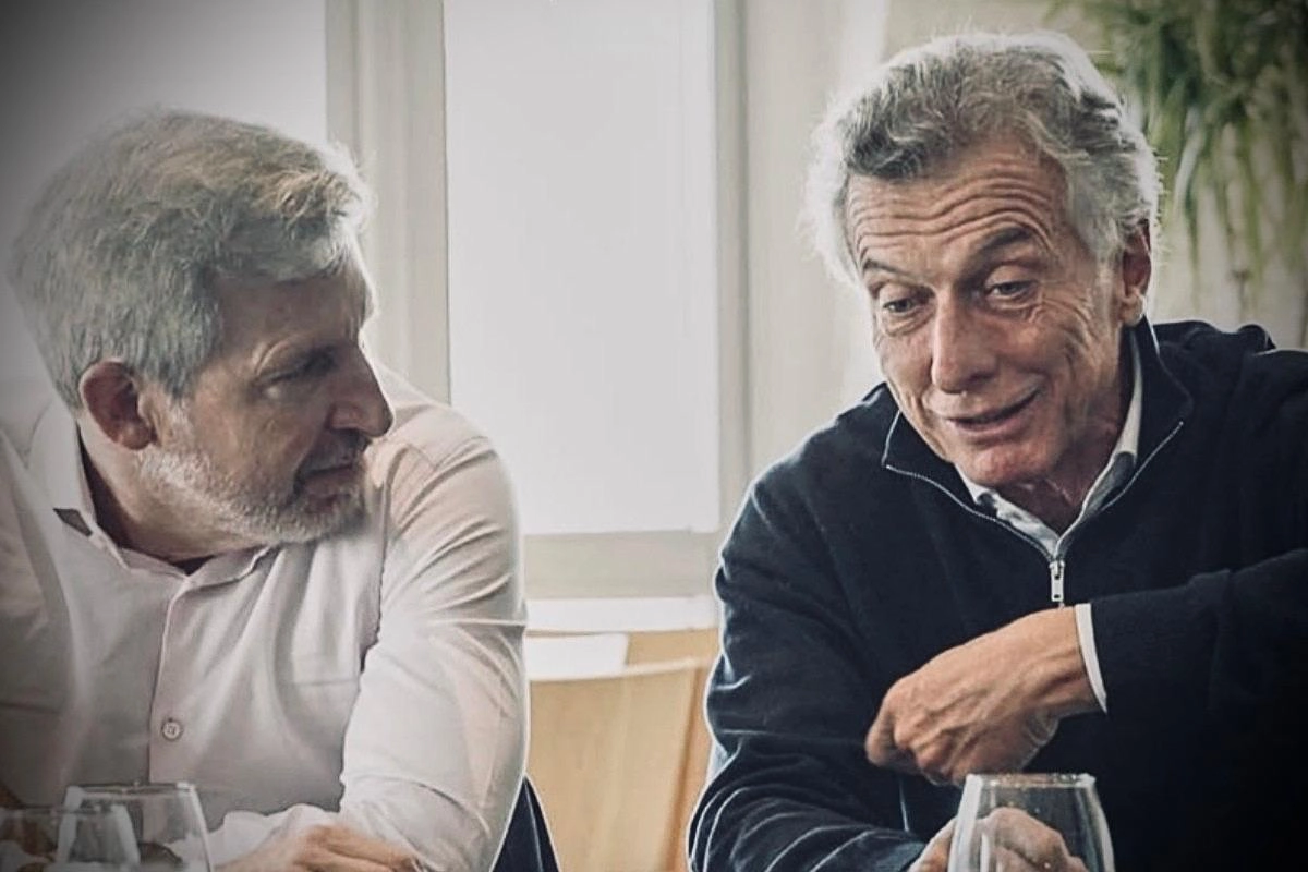 Rogelio Frigerio y Mauricio Macri.